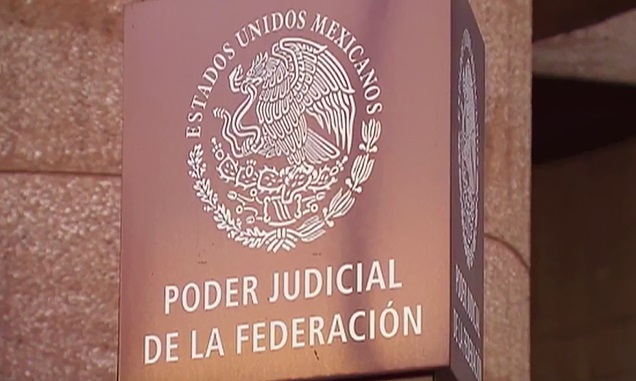 Portada de Amparo contra extinción de fideicomisos del PJF